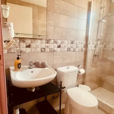 Maistrali & Restaurant * Kalavárda