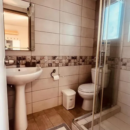 Maistrali & Restaurant Hotel Kalavárda