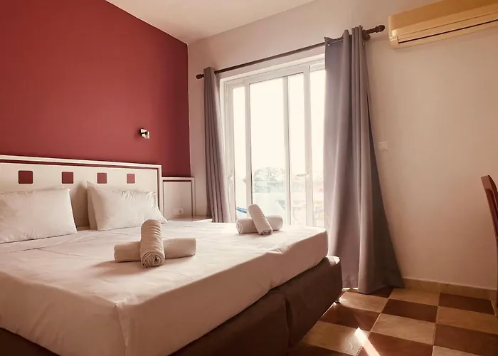 Maistrali & Restaurant Καλαβάρδα
