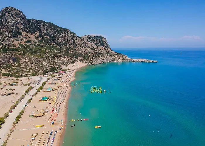 Maistrali & Restaurant * Καλαβάρδα