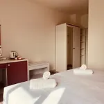 فندق Maistrali & Restaurant