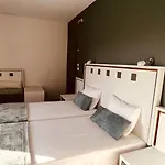 Maistrali & Restaurant Hotel Kalavárda