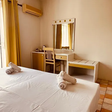 Ξενοδοχείο Maistrali & Restaurant Καλαβάρδα