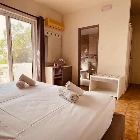 Maistrali & Restaurant Ξενοδοχείο