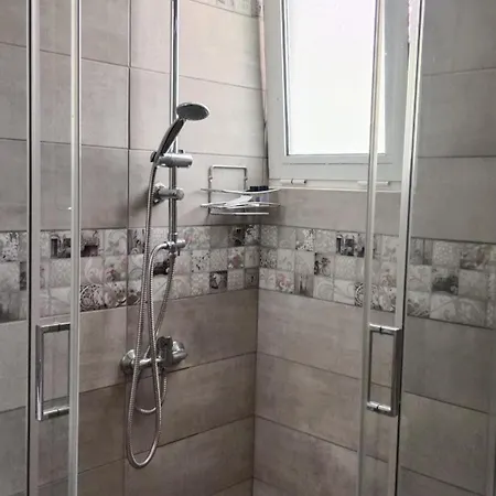 Maistrali & Restaurant Καλαβάρδα