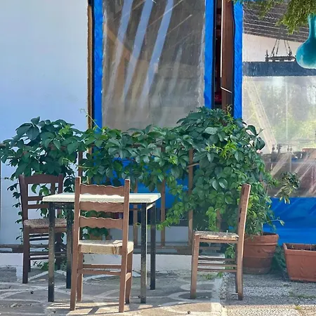 Ξενοδοχείο Maistrali & Restaurant Καλαβάρδα