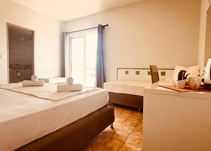 Maistrali & Restaurant * Kalavárda