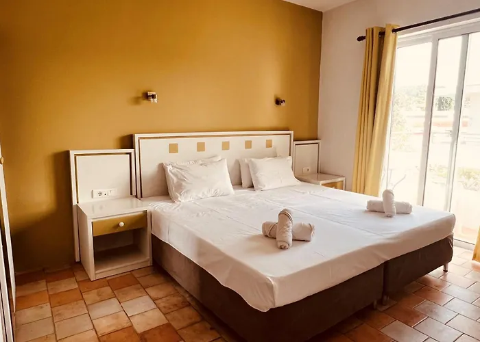 فندق Maistrali & Restaurant