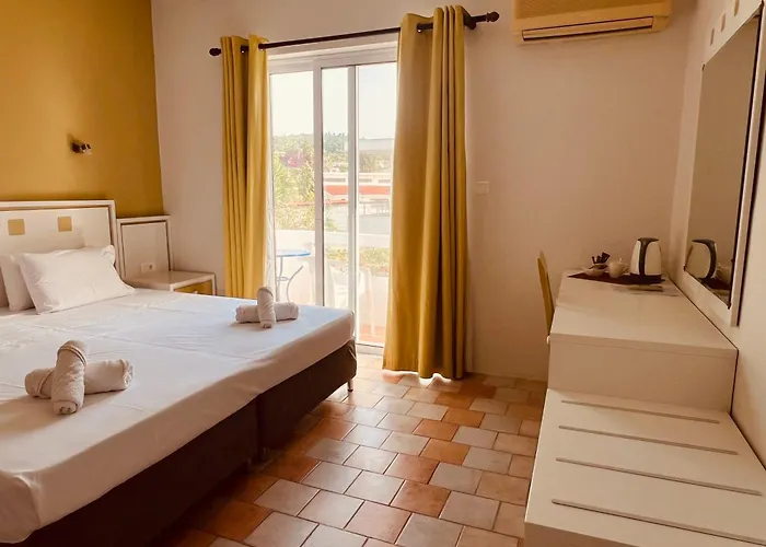 فندق Maistrali & Restaurant Kalavárda